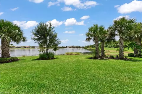 Exterior - 10507 Jackson Square Dr, Estero, FL 33928 photo 13 of 15