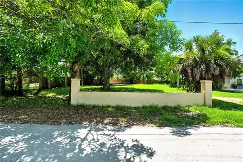 2960 Gordon St, Naples, FL 34112 photo 7