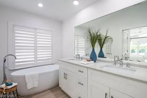 Bath - 265 Silverado Dr, Naples, FL 34119 photo 2 of 2
