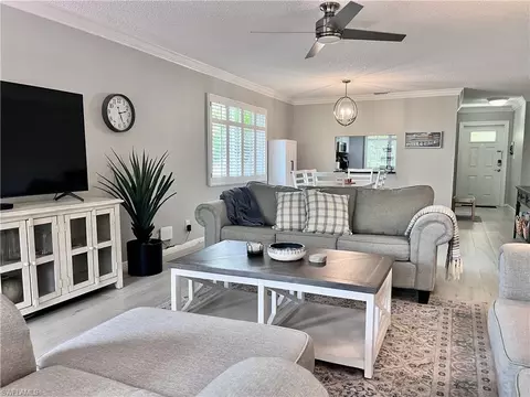 34 Glades Blvd #1, Naples, FL 34112