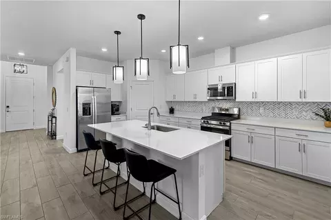 Kitchen - 18587 Ives Dr, Estero, FL 33928 photo 4 of 4