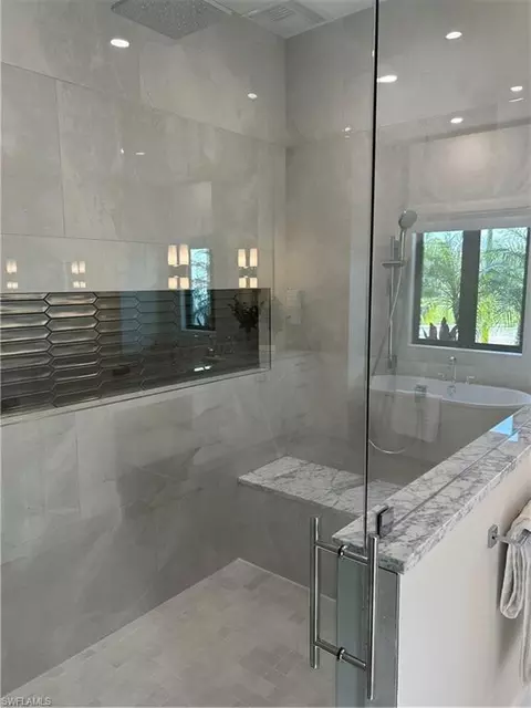 Bath - 2950 Coco Lakes Way, Naples, FL 34105 photo 2 of 6