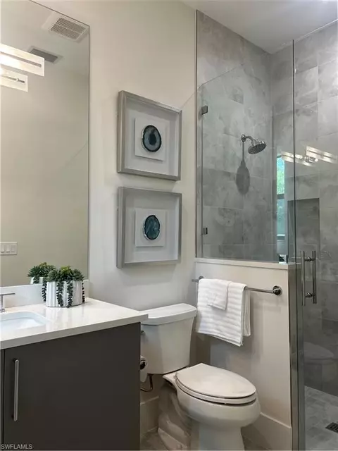 Bath - 2950 Coco Lakes Way, Naples, FL 34105 photo 3 of 6
