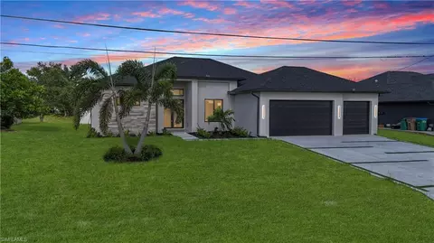 9 SW 14th Ave, Cape Coral, FL 33991