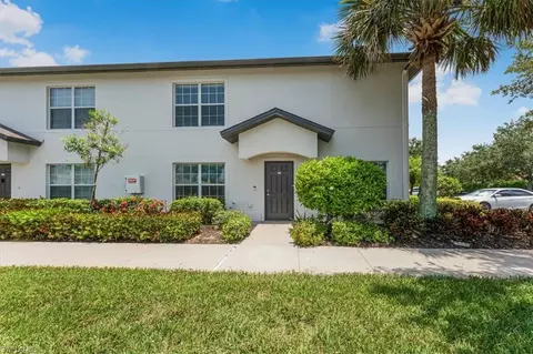 9101 Gervais Cir #1702, Naples, FL 34120