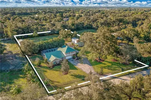 4240 Ellis Rd, Fort Myers, FL 33905