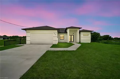 542 Raintree St E, Lehigh Acres, FL 33974