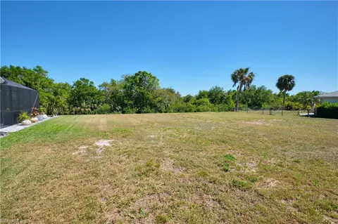 1390 Navigator Rd, Punta Gorda, FL 33983 photo 2