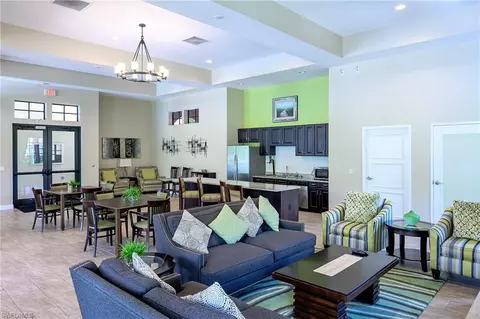 View/Area - 4604 Abaca Cir, Naples, FL 34119 photo 4 of 6
