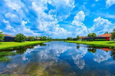 View/Area - 4604 Abaca Cir, Naples, FL 34119 photo 2 of 6