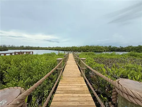 26807 Stardust Dr, Bonita Springs, FL 34135