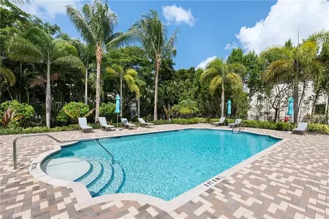 8797 Madrid Cir, Naples, FL 34104