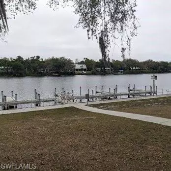 1349 Shawnee Ave, Labelle, FL 33935 photo 10