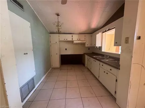 1349 Shawnee Ave, Labelle, FL 33935 photo 6