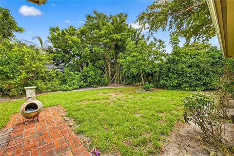 541 Landmark Dr, Naples, FL 34112 photo 21