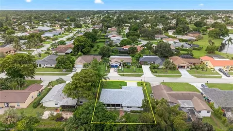 541 Landmark Dr, Naples, FL 34112 photo 27