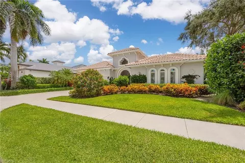 8800 Muirfield Dr, Naples, FL 34109