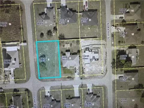 3112 20th St SW, Lehigh Acres, FL 33976