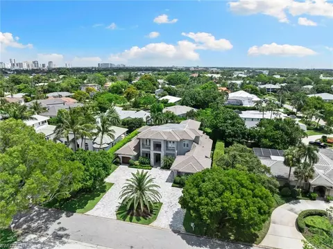 View/Area - 745 Riviera Dr, Naples, FL 34103 photo 2 of 2