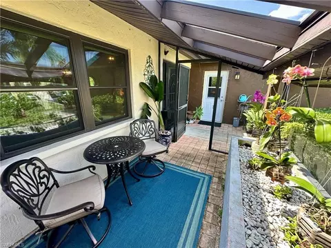 107 Round Key Cir #E9, Naples, FL 34112 photo 3