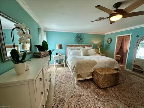 107 Round Key Cir #E9, Naples, FL 34112 photo 32