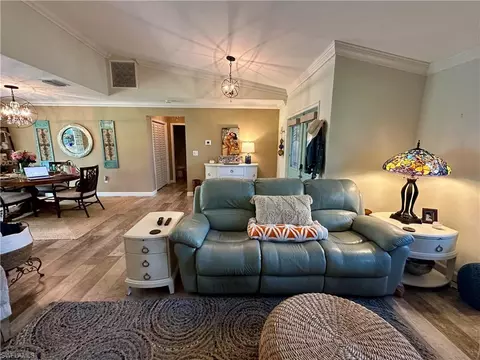 107 Round Key Cir #E9, Naples, FL 34112 photo 9
