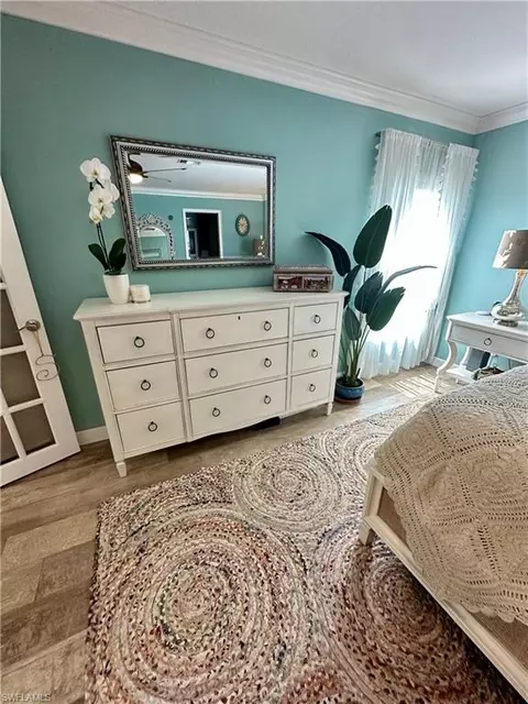 107 Round Key Cir #E9, Naples, FL 34112 photo 34