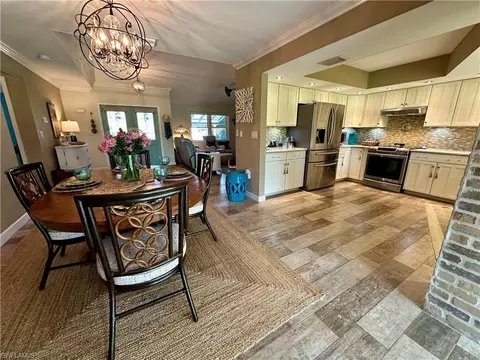 107 Round Key Cir #E9, Naples, FL 34112 photo 23