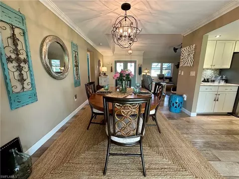 107 Round Key Cir #E9, Naples, FL 34112 photo 21