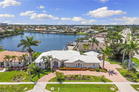 1264 Whiteheart Ave, Marco Island, FL 34145