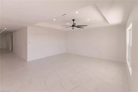Living - 215 Nautilus Ave, Labelle, FL 33935 photo 3 of 5