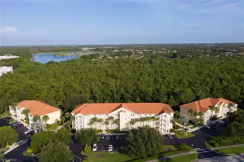 9175 Celeste Dr #305, Naples, FL 34113