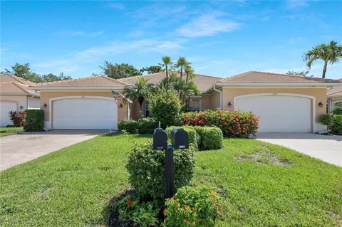12695 Fox Ridge Dr, Bonita Springs, FL 34135