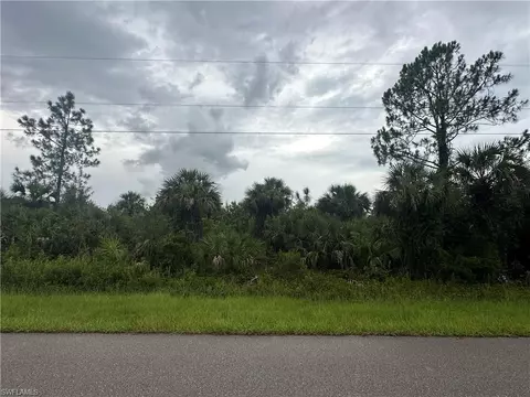 1234 28th Ave SE, Naples, FL 34117 photo 2