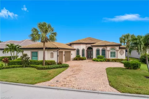 10534 Espanola Dr, Bonita Springs, FL 34135