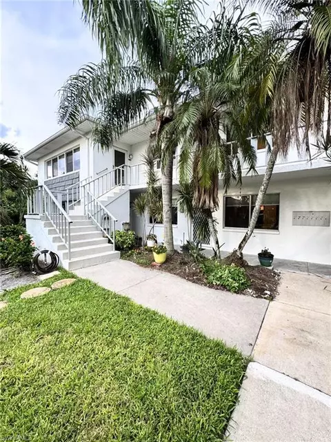431 Van Buren St #E2, Fort Myers, FL 33916