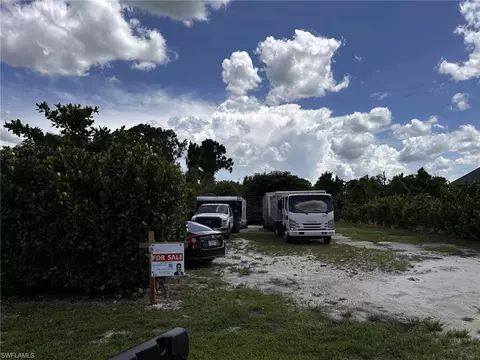 3103 12th St W, Lehigh Acres, FL 33971