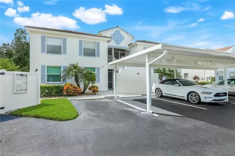 1036 Mainsail Dr #722, Naples, FL 34114