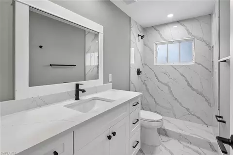Bath - 6035 Painted Leaf Ln, Naples, FL 34116 photo 4 of 4