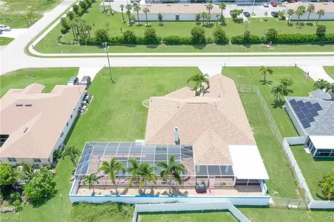 1729 SW 14th St, Cape Coral, FL 33991