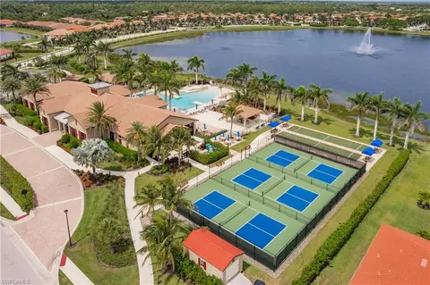 View/Area - 1403 Oceania Dr S, Naples, FL 34113 photo 2 of 3