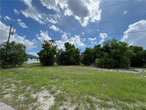 4706 NW 38th Ave, Cape Coral, FL 33993