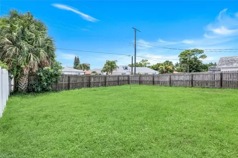 552 95th Ave N, Naples, FL 34108 photo 25
