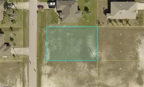 1621 NW 5th Pl, Cape Coral, FL 33993
