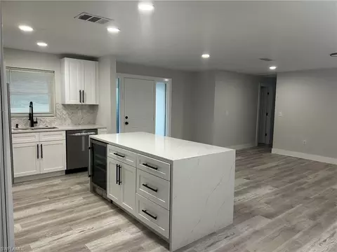 319 Arlington Ave, Fort Myers, FL 33905