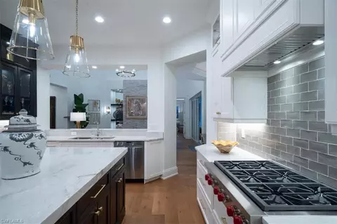 Kitchen - 33 3rd St S, Naples, FL 34102 photo 2 of 6