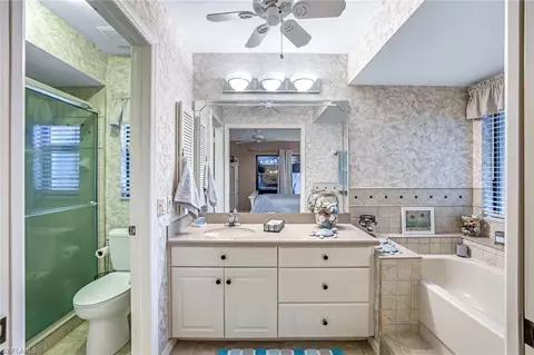 3097 Round Table Ct, Naples, FL 34112 photo 12