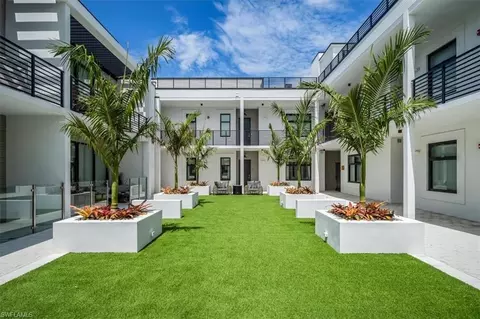 850 Central Ave #206, Naples, FL 34102
