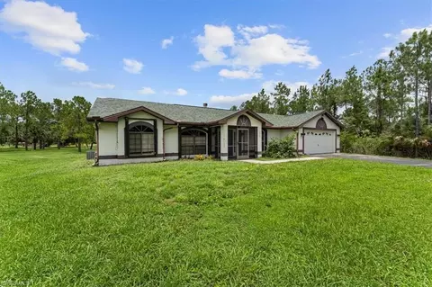 2905 10th Ave SE, Naples, FL 34117