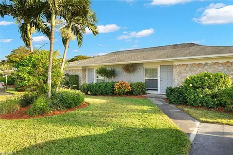 654 Palm View Dr #3, Naples, FL 34110